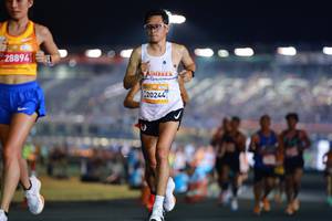 BIB: 28894, 20244
                            <button type="button" onclick="openModal(22869502)" class="btn btn-primary btn-sm float-right btn-popup" data-toggle="modal" data-target=".modal-high-quality">
                        <i class="fas fa-shopping-cart"></i> Add to Cart
                    </button>
                                            <button type="button" onclick="isThisMe(22869502, true)" class="btn btn-success btn-sm float-right btn-popup btn-isme hidden" data-toggle="tooltip" data-placement="bottom" title="นี่คือรูปของคุณใช่ไหม คลิกที่นี่เพื่อเอาเข้าอัลบั้ม">
                        <i class="fas fa-plus"></i> Add to album
                    </button>
                    <button type="button" onclick="isThisMe(22869502, false)" class="btn btn-warning btn-sm float-right btn-popup btn-isnotme hidden">
                        <i class="fas fa-ban"></i> Remove from album
                    </button>